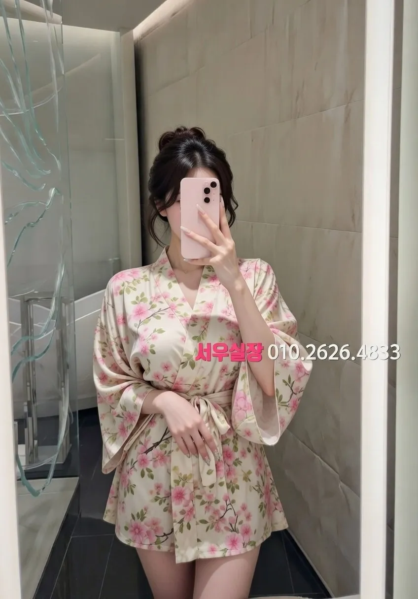 종로3가 셔츠룸 프리미엄 라인업 2번 프로필